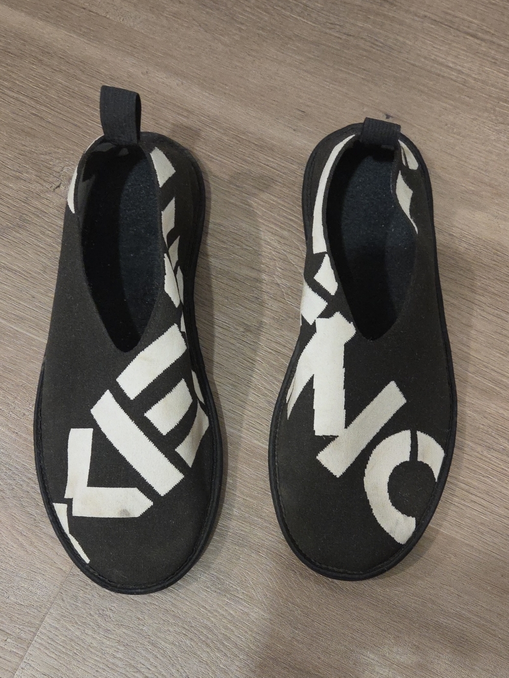 Kenzo Women's black loafers